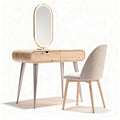 Mesa de maquiagem em madeira natural com espelho oval e cadeira em tecido cinza