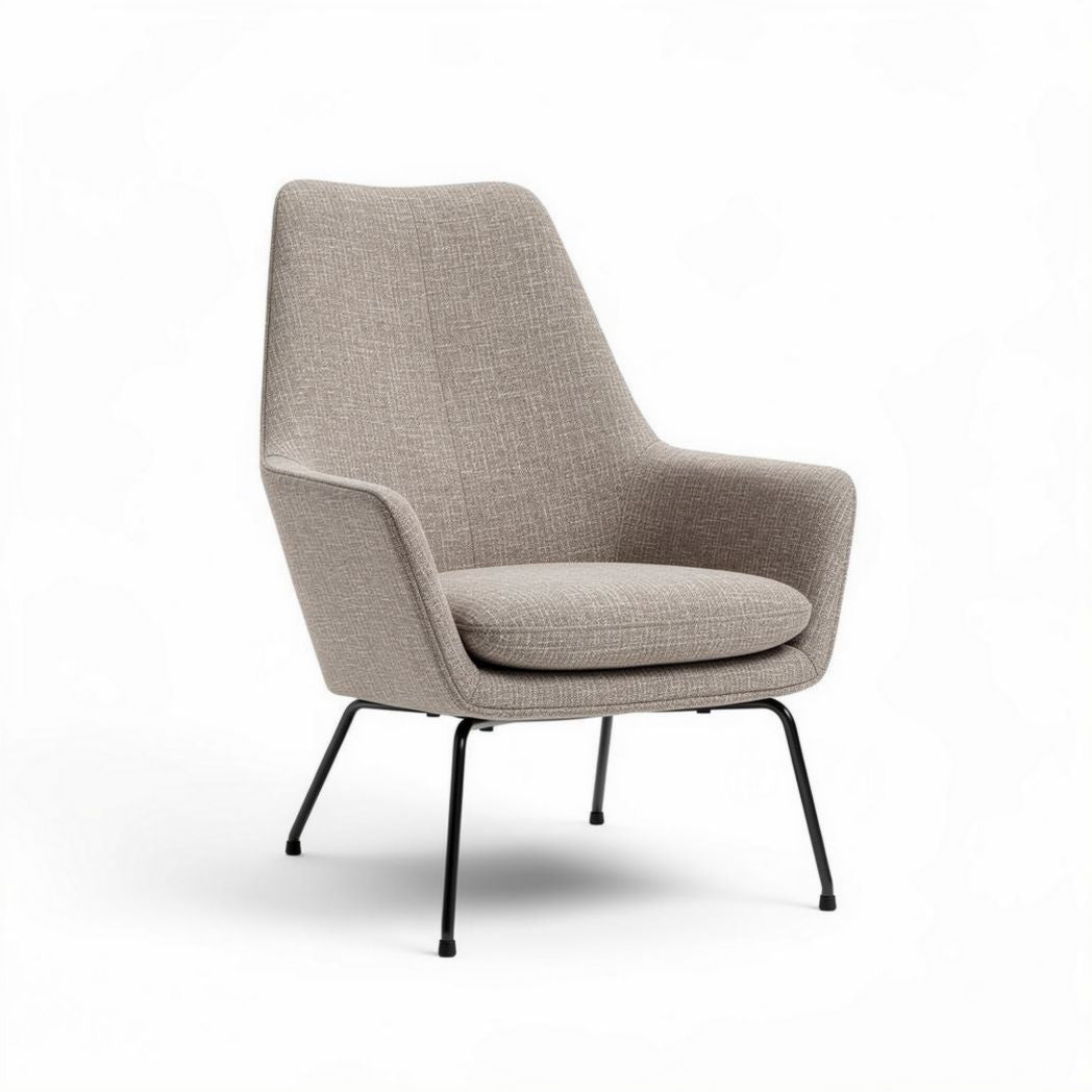 Cadeira de design contemporâneo em tecido cinza com estrutura metálica 80 x 75 x 90cm